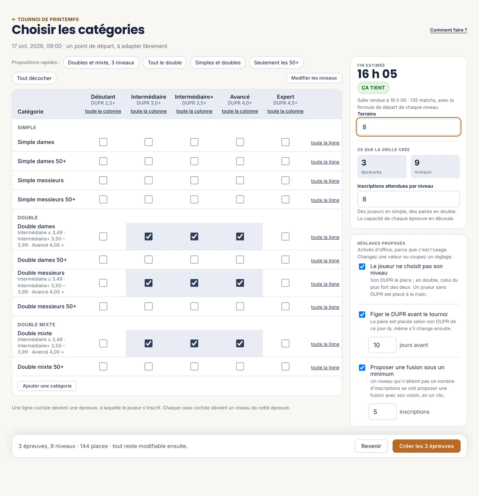 La grille&nbsp;: les catégories en lignes, les niveaux de DUPR en colonnes, les bornes sous chaque ligne cochée, et à droite l’heure de fin et les réglages proposés